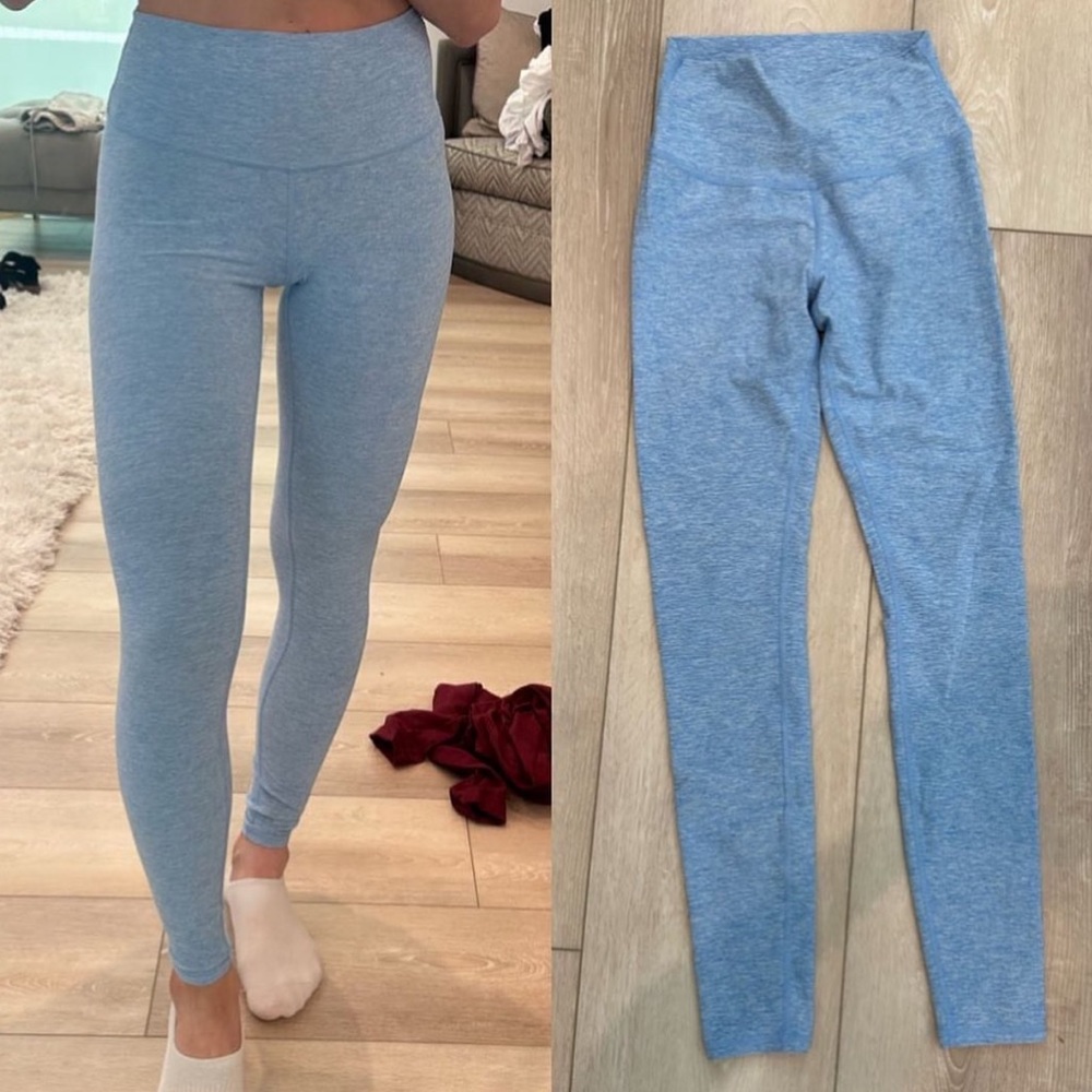 Alo yoga leggings in marina